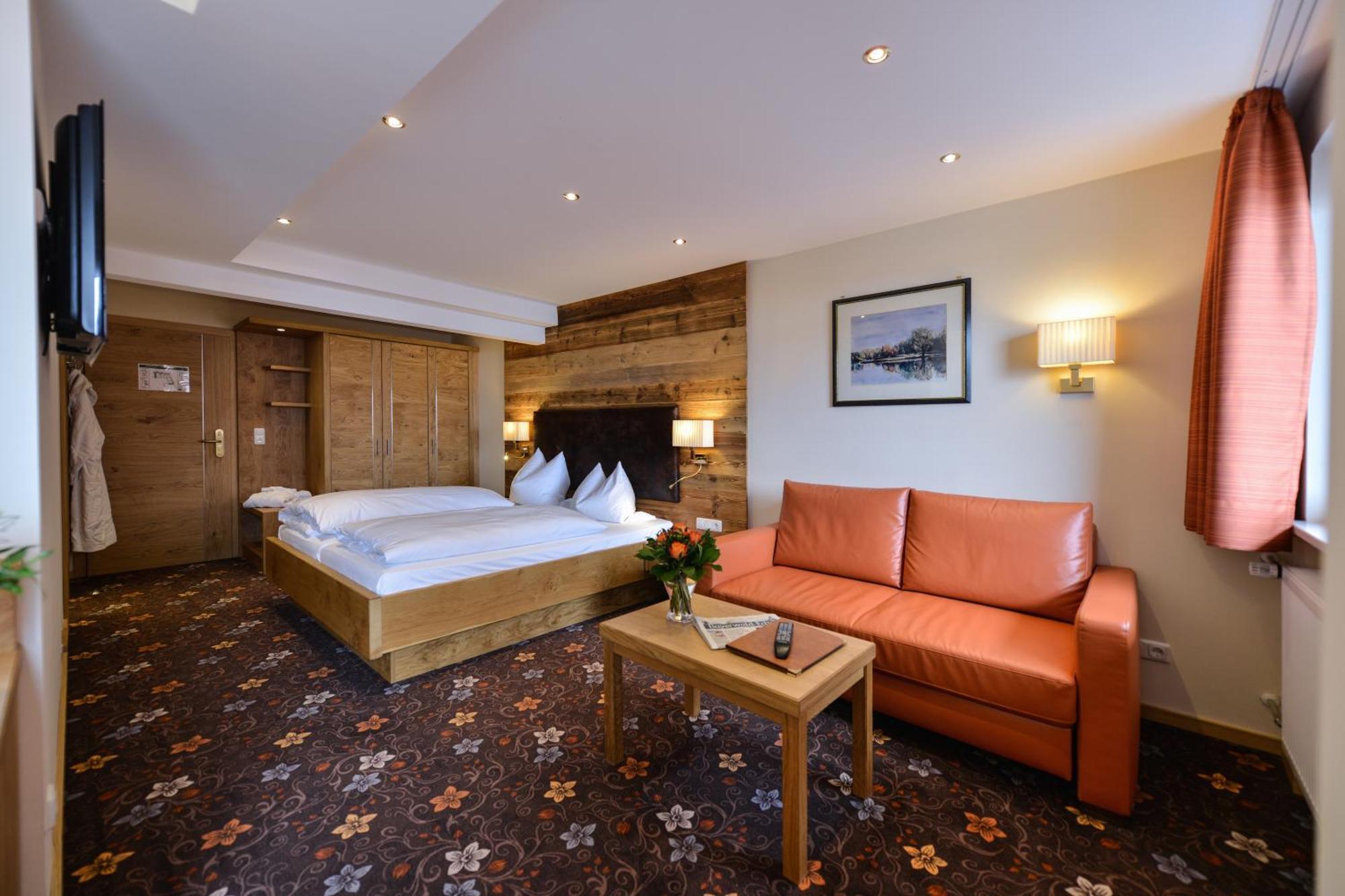 Hotel Randsbergerhof Cham Extérieur photo